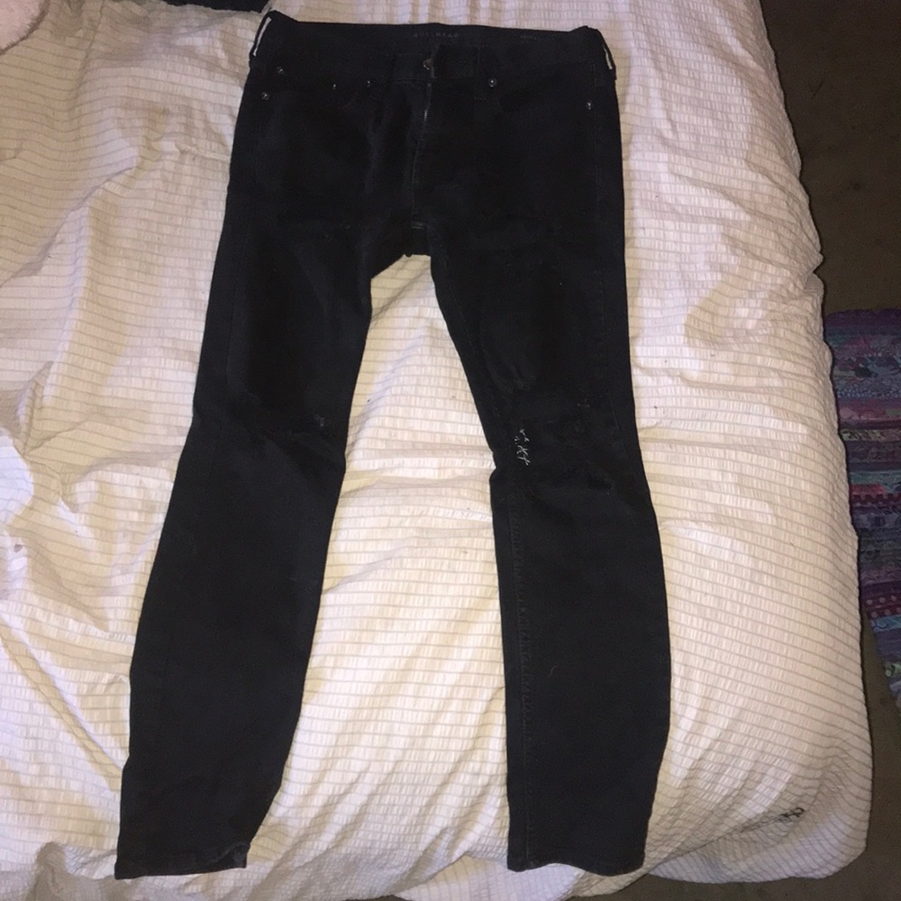 Black Ripped Jeans